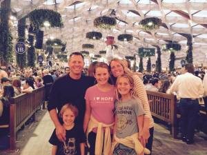 12042048_10153068297351820_465866728_n