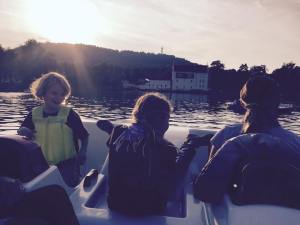 12064259_10153088767606820_133021610_n