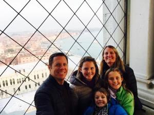 12200425_10153124616441820_262009528_n