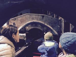 12204701_10153124193806820_1811911242_n