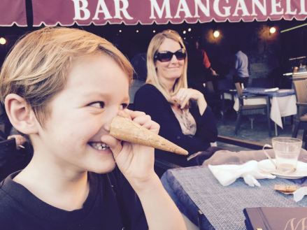 12270326_10153144815711820_184551176_n