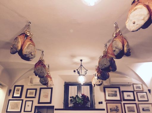 12278078_10153144889146820_1561514426_n