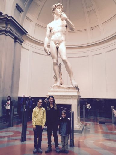 12346888_10153179585216820_259474777_n